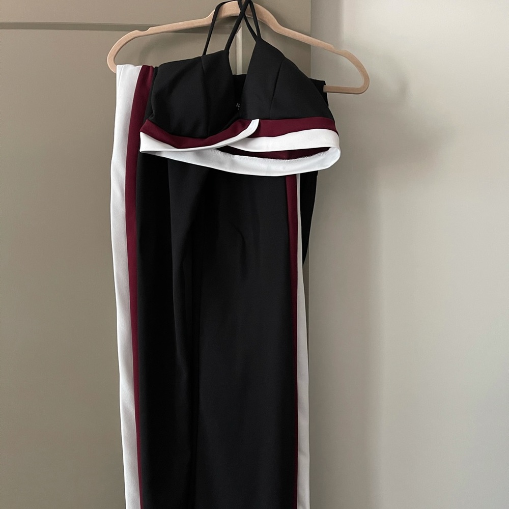 Women’s two piece with slit pants